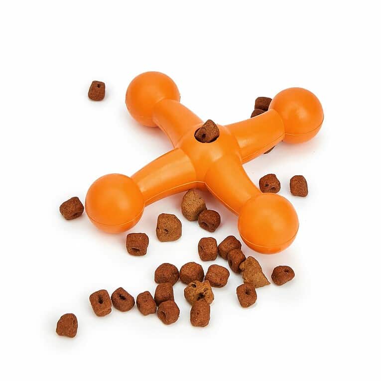 rubber-treat-toy-with-milk-scent (5)